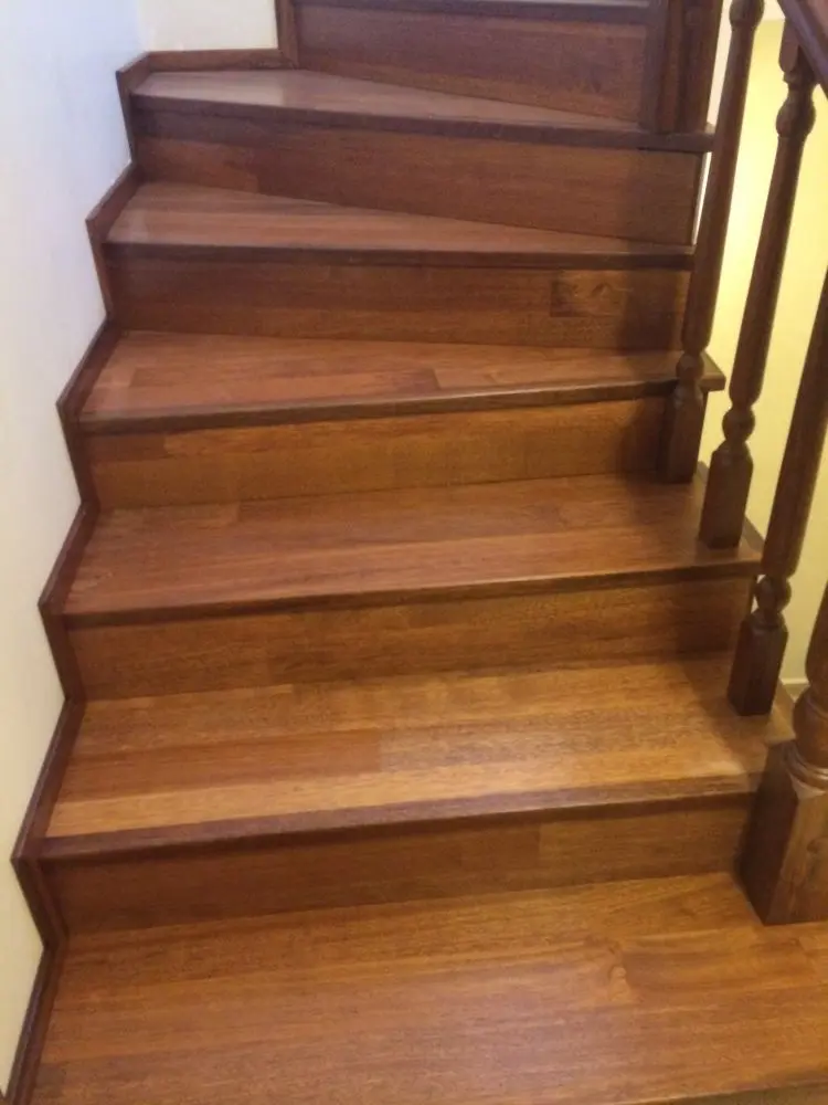 WOODEN STAIRS TBT -007